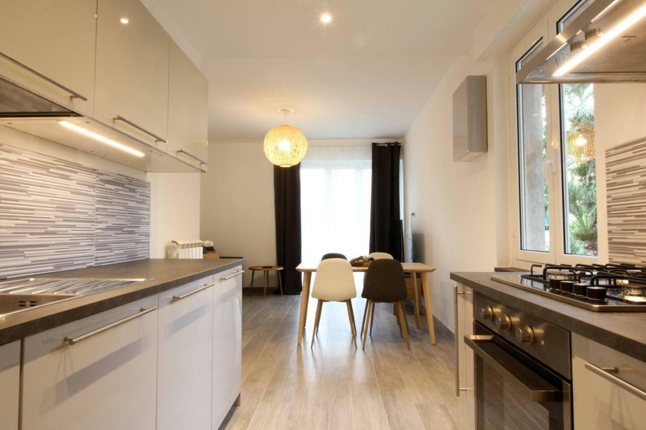Casa Marina Apartment Bordighera Exterior photo